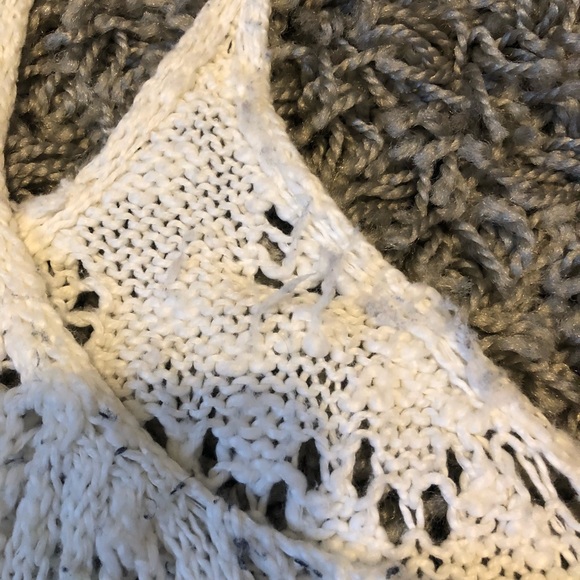 Hollister Crochet Tank - Picture 5 of 5